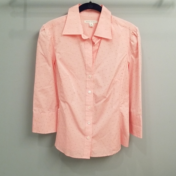Banana Republic Tops - Banana Republic Pink Print 3/4 Length Sleeve Top